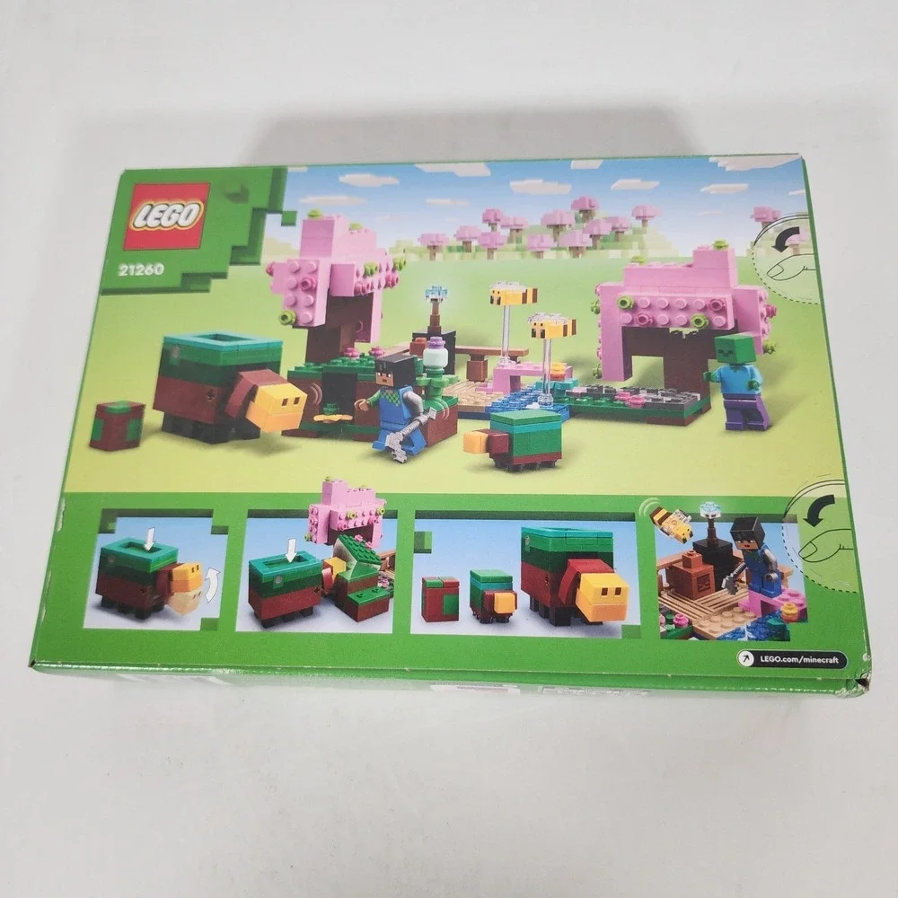 LEGO Minecraft 21260 The Cherry Blossom Garden 304 Pc New Sealed Building Set